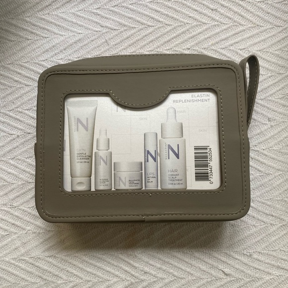 NULASTIN Luxe Skin & Hair Travel Kit 5-Piece Set With Case NEW - Picture 1 of 3